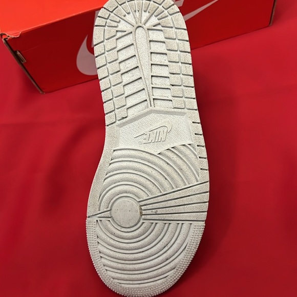 Women's Nike air Jordan 1 mid off white  cream denim shoes size 7 - Picture 9 of 11